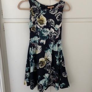 5for$40! Zara Dress